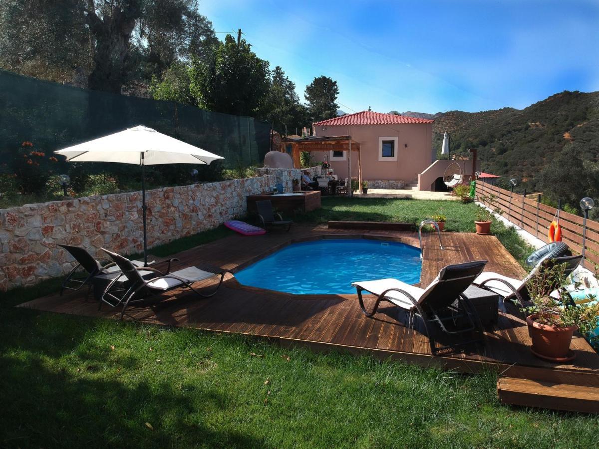 Ampelos Cretan Villa - Private Pool & Heated Ozone Jacuzzi Yerolákkos 외부 사진